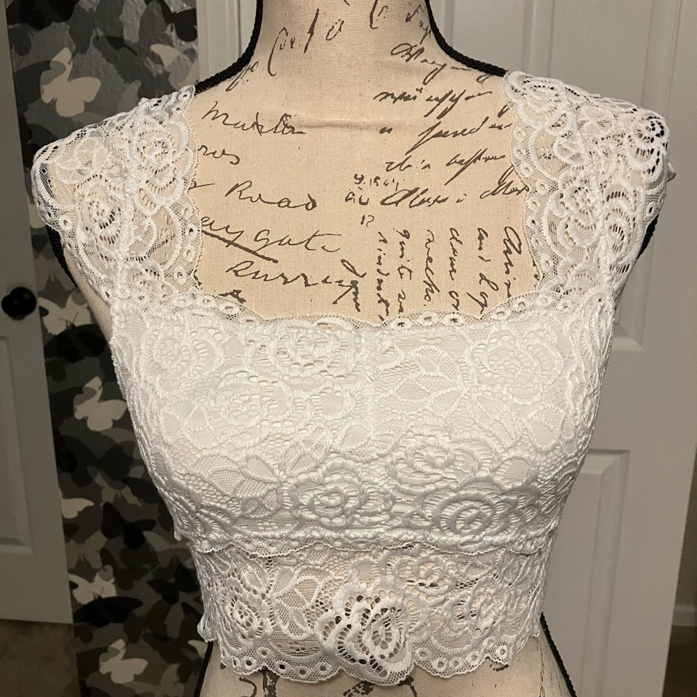 Free People Ivory Lace Crop Top